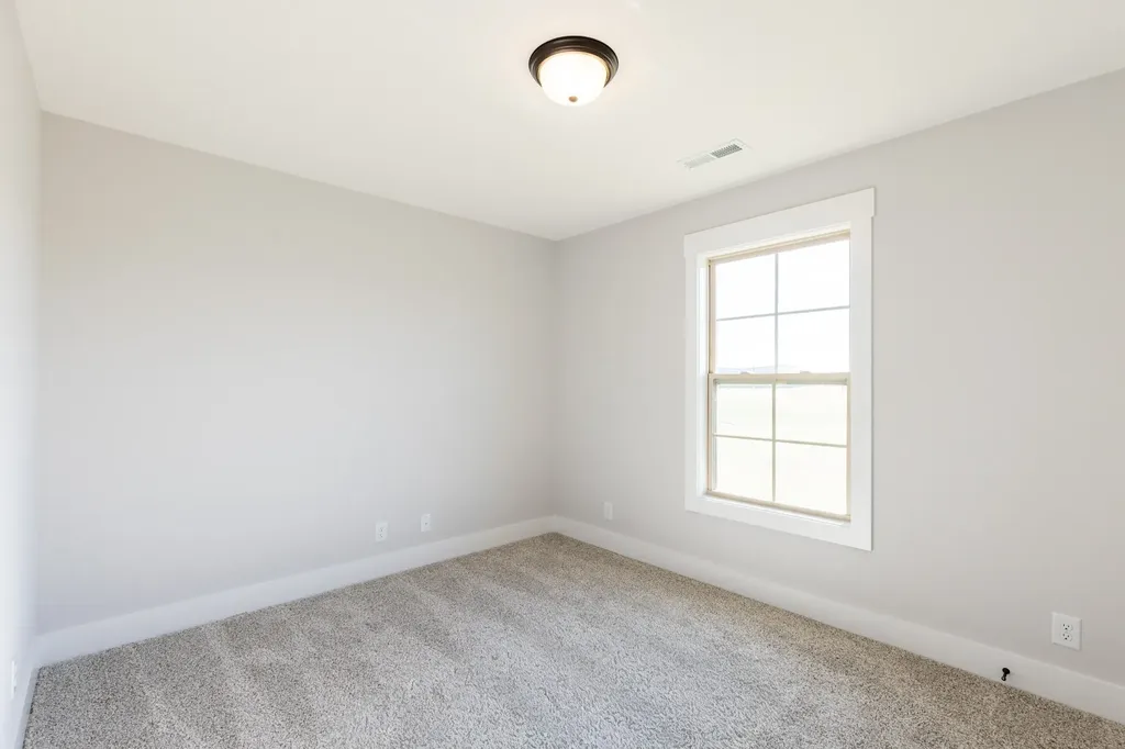 1076 Cherry Blossom Lane Clarksville TN 37040