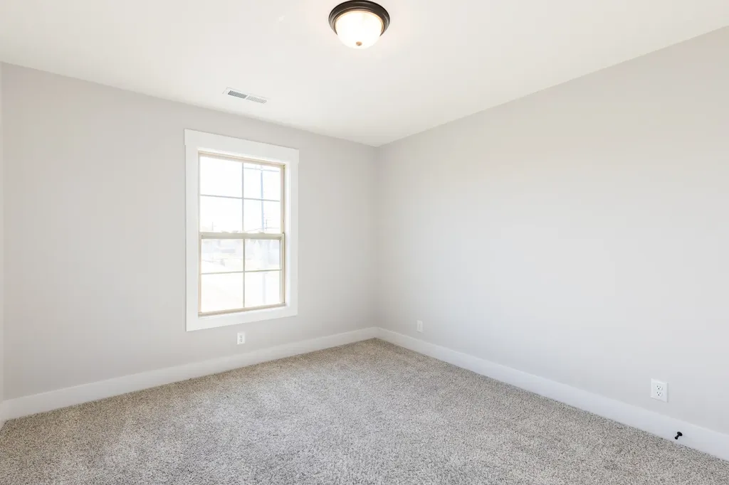 1076 Cherry Blossom Lane Clarksville TN 37040