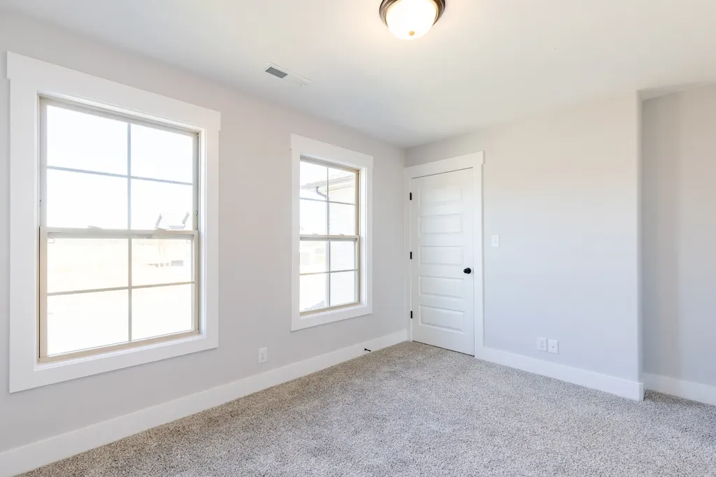 1076 Cherry Blossom Lane Clarksville TN 37040