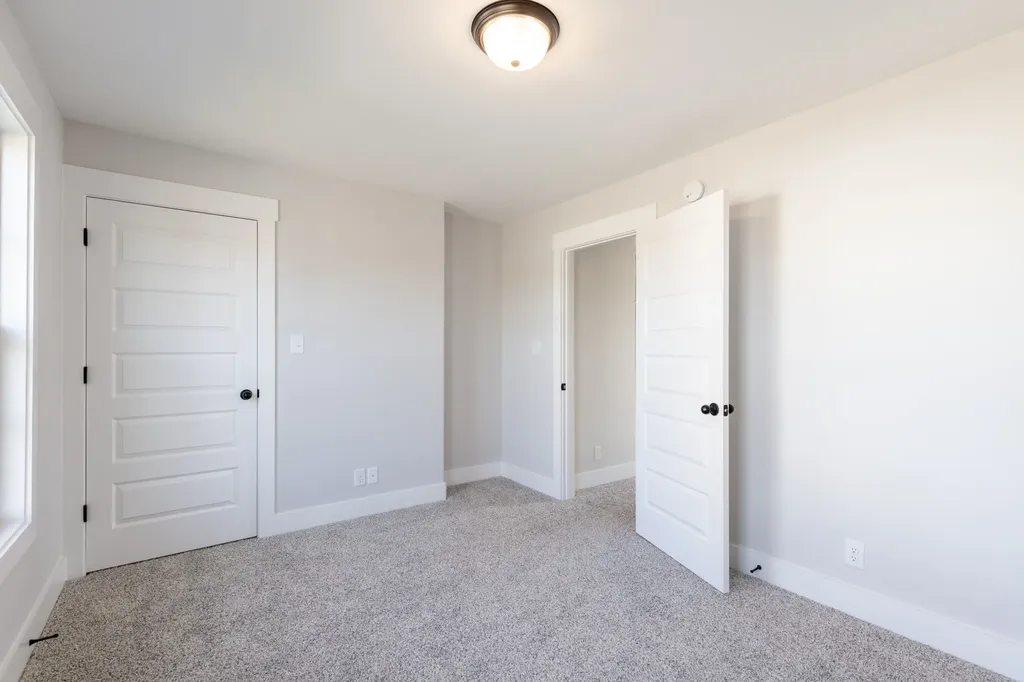 1076 Cherry Blossom Lane Clarksville TN 37040