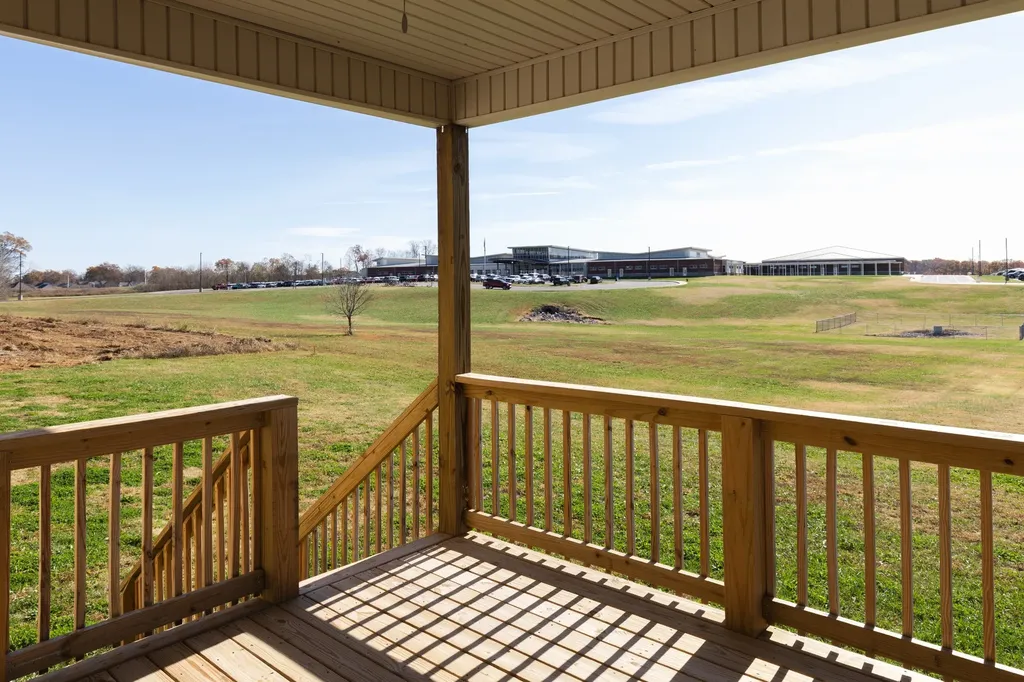 1076 Cherry Blossom Lane Clarksville TN 37040