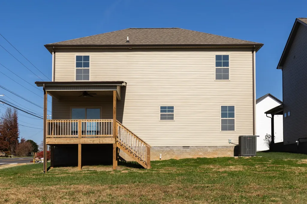 1076 Cherry Blossom Lane Clarksville TN 37040