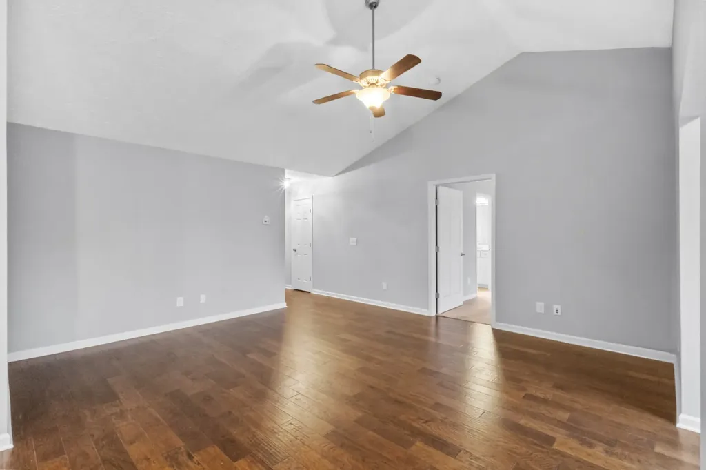 395 Devon Chase Hill Gallatin TN 37066
