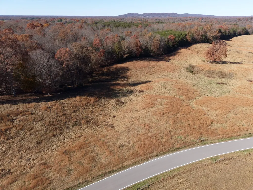7 West Of Barlow Road Rock Island TN 38581