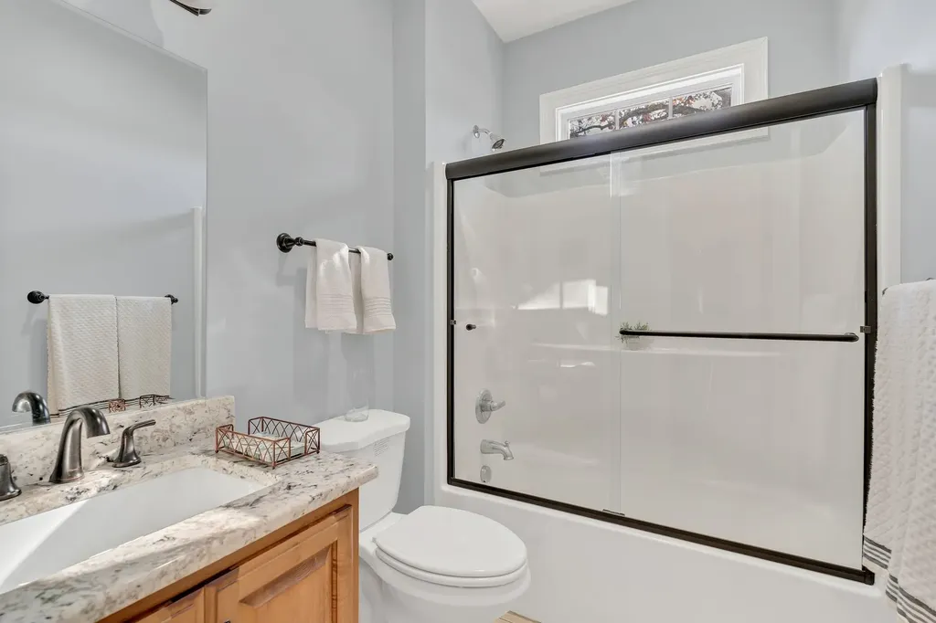 23 Regalwood Drive Manchester TN 37355