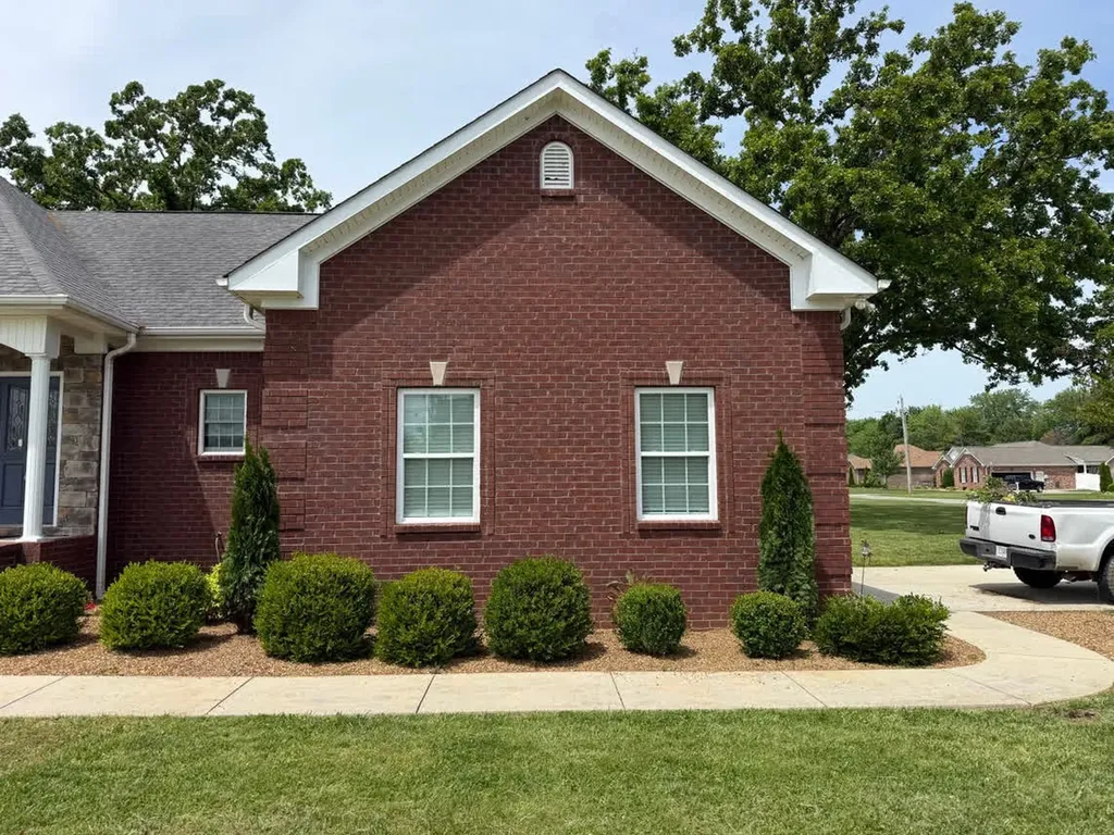 23 Regalwood Drive Manchester TN 37355