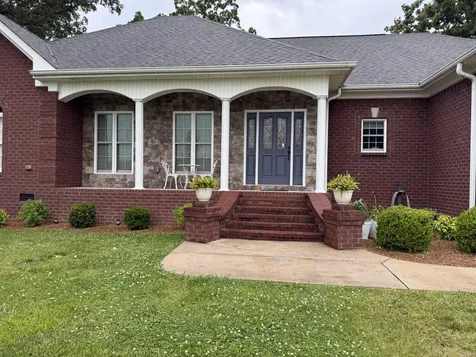 23 Regalwood Drive Manchester TN 37355