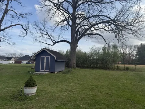 23 Regalwood Drive Manchester TN 37355