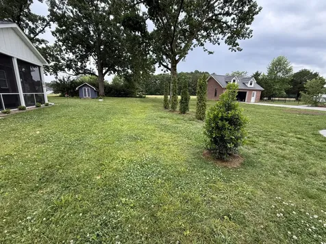 23 Regalwood Drive Manchester TN 37355