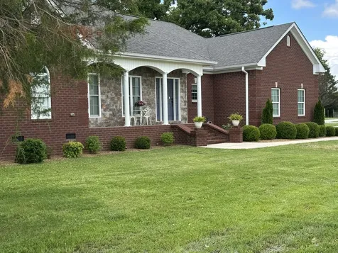 23 Regalwood Drive Manchester TN 37355