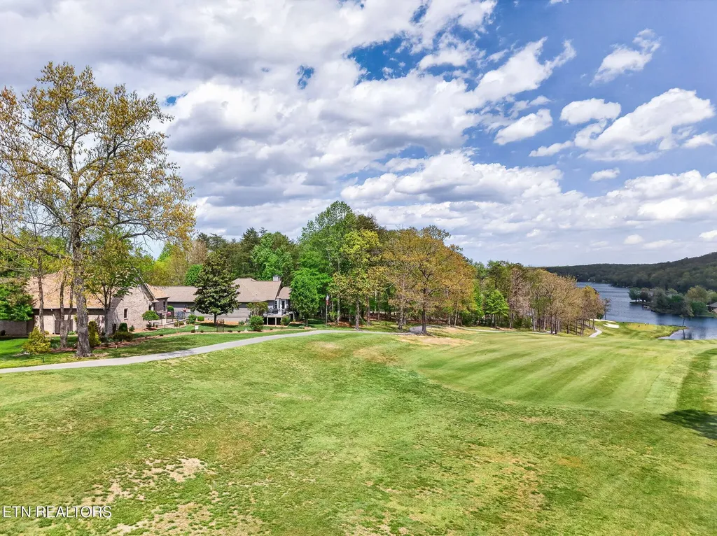 120 Valarian Drive Crossville TN 38558