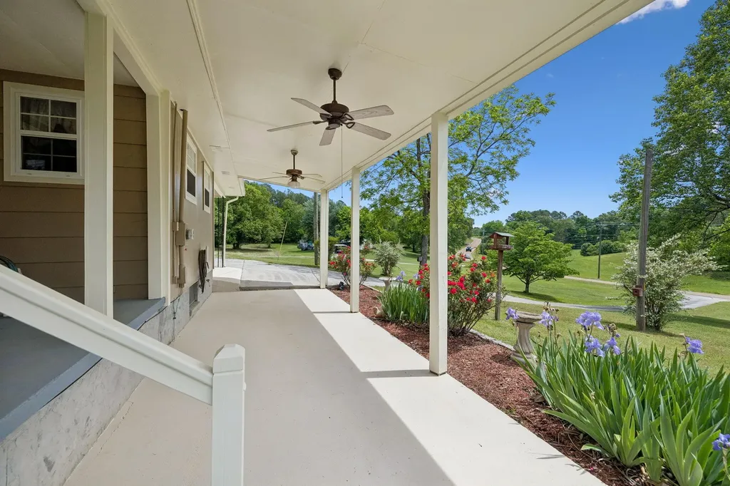 1484 Blythe Ferry Road Dayton TN 37321