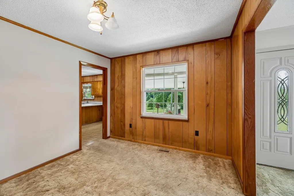 1484 Blythe Ferry Road Dayton TN 37321
