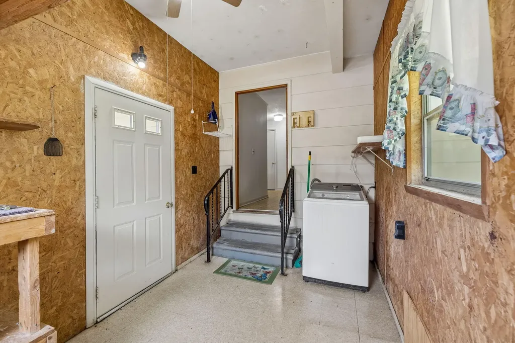 1484 Blythe Ferry Road Dayton TN 37321