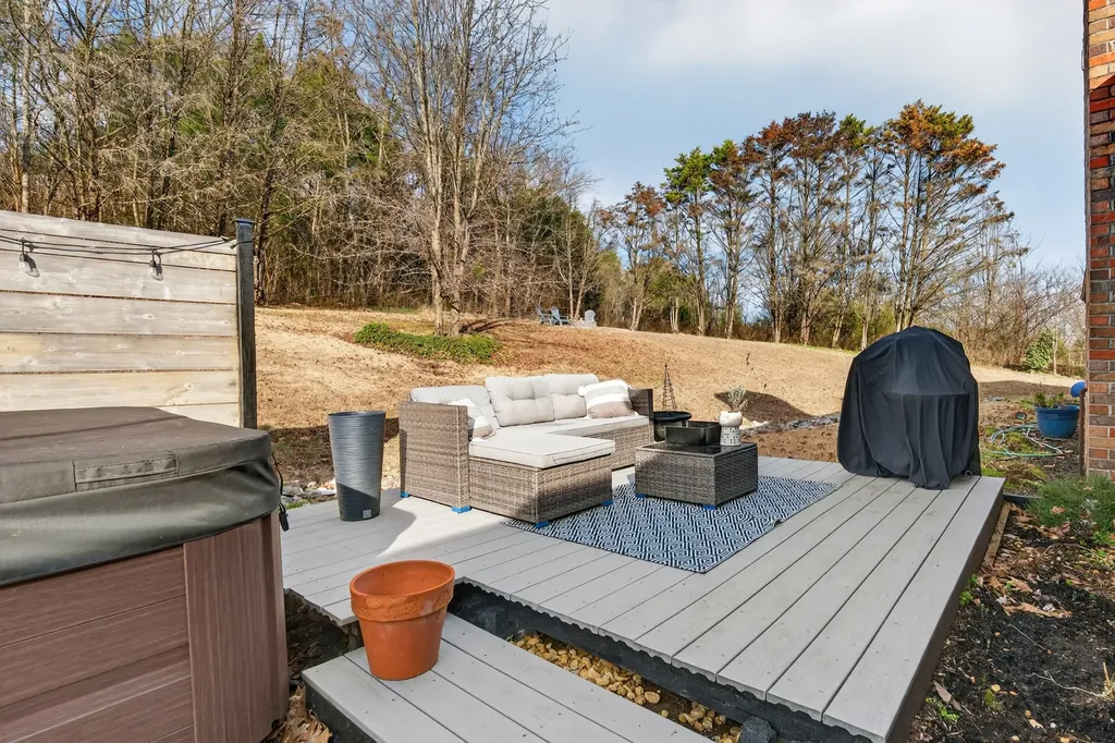 13 Sunrise Lane Fayetteville TN 37334