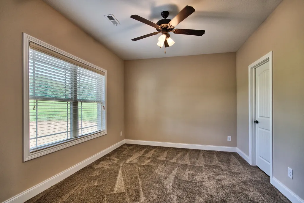 871 Shady Bluff Trail Clarksville TN 37043