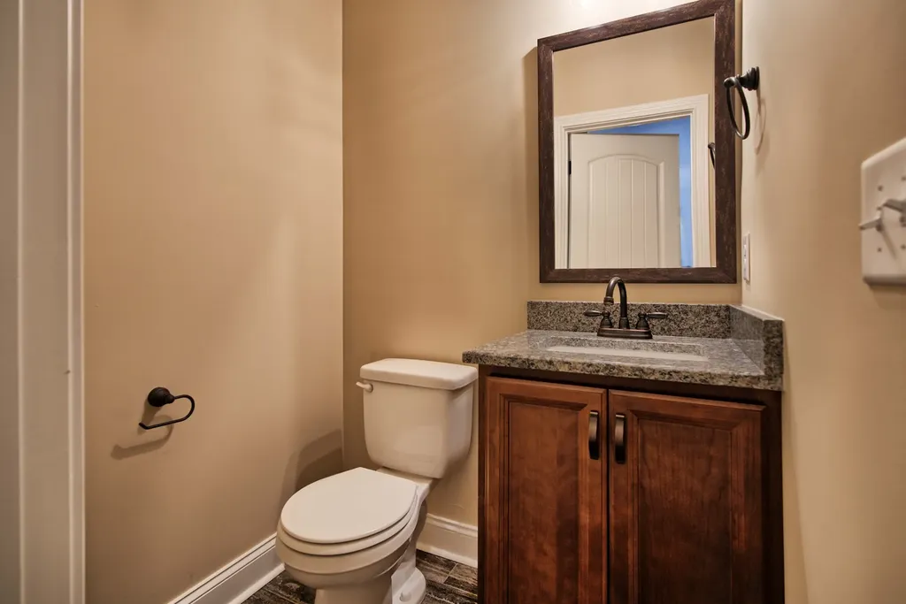 871 Shady Bluff Trail Clarksville TN 37043