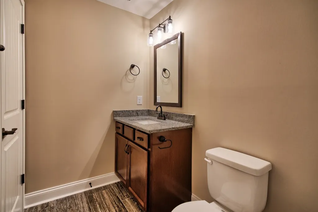 871 Shady Bluff Trail Clarksville TN 37043
