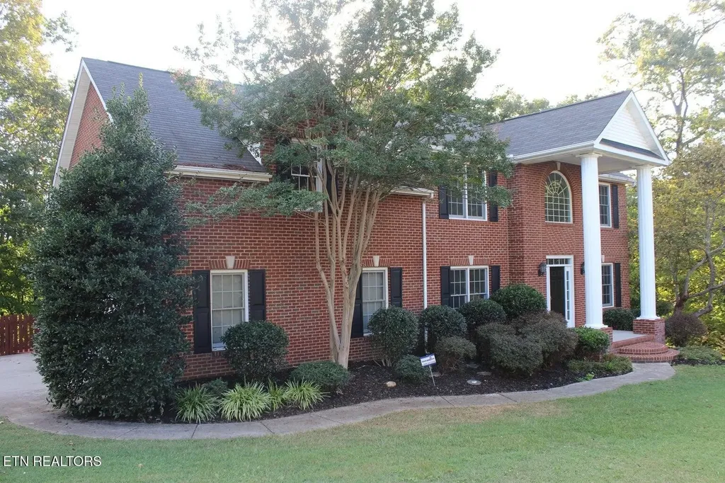 8946 Maple Ridge Lane Knoxville TN 37923