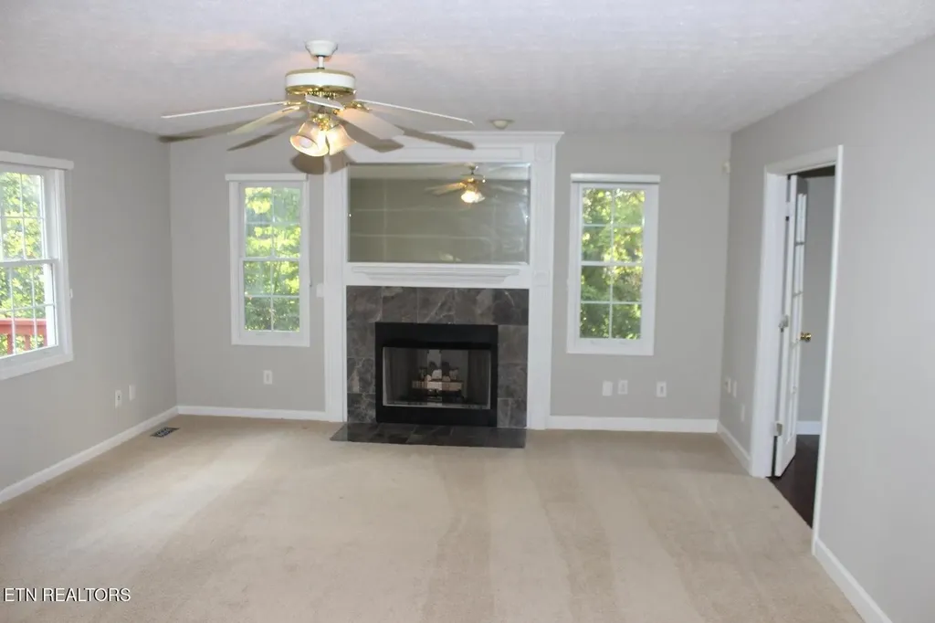 8946 Maple Ridge Lane Knoxville TN 37923