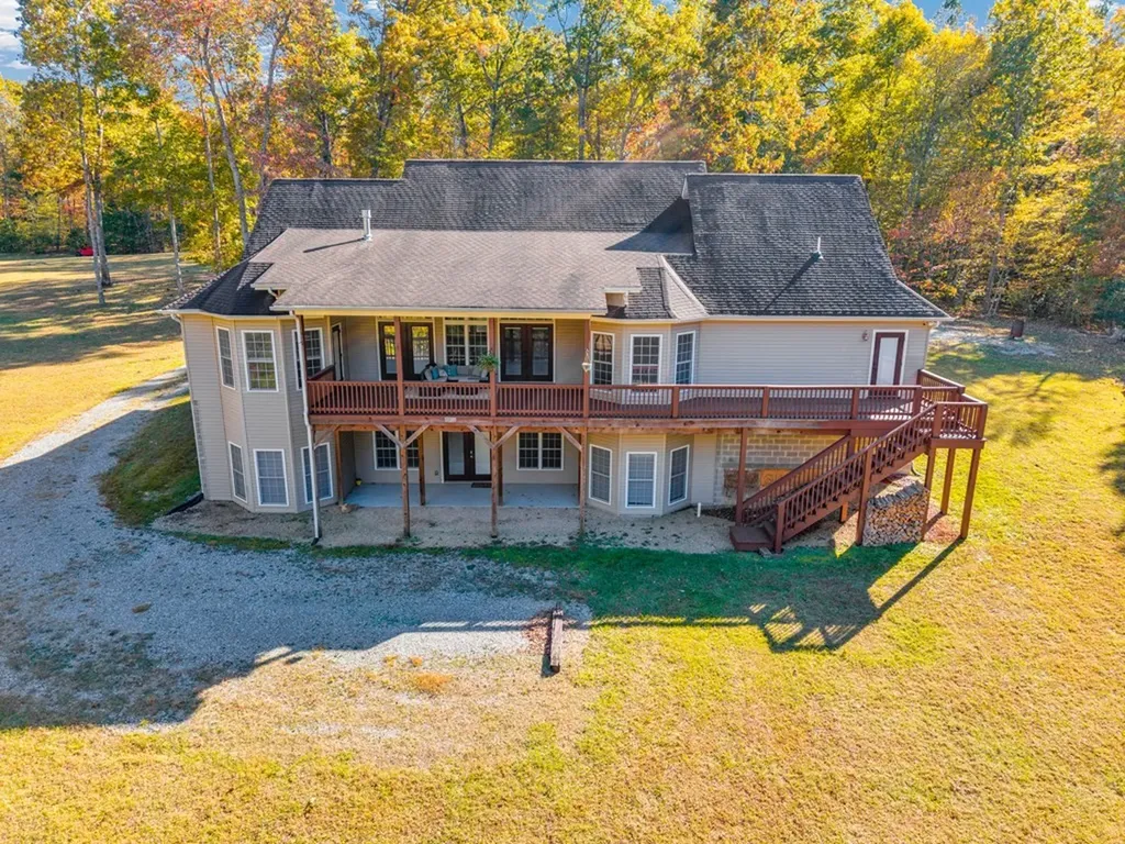700 Falls Road Monterey TN 38574