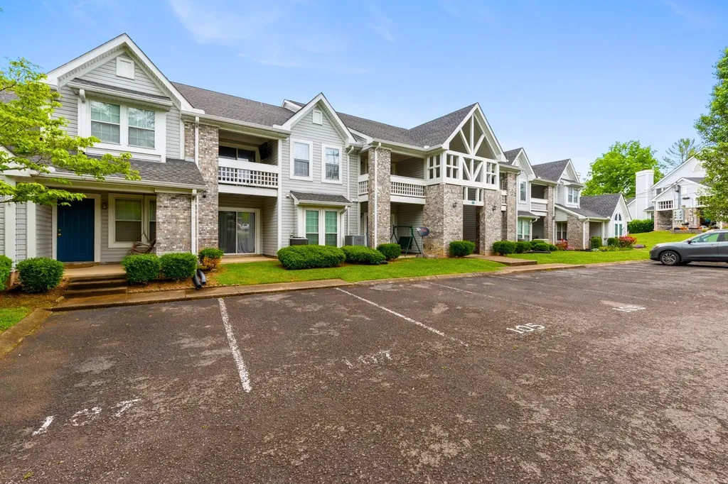 474 S Main Street Ashland City TN 37015