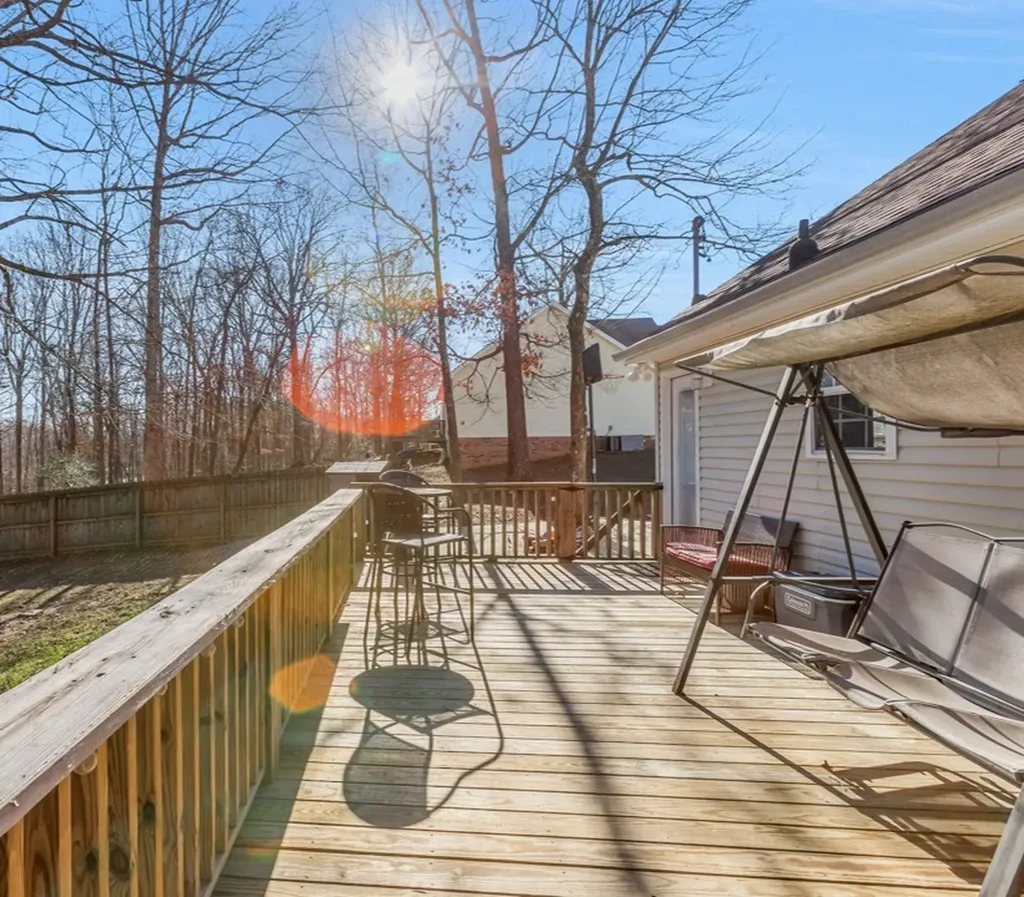 115 Sherron Drive Dickson TN 37055