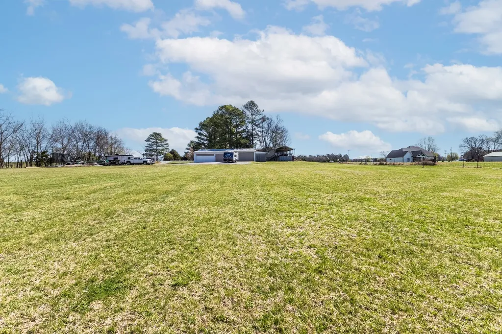 2484 Coles Ferry Pike Lebanon TN 37087