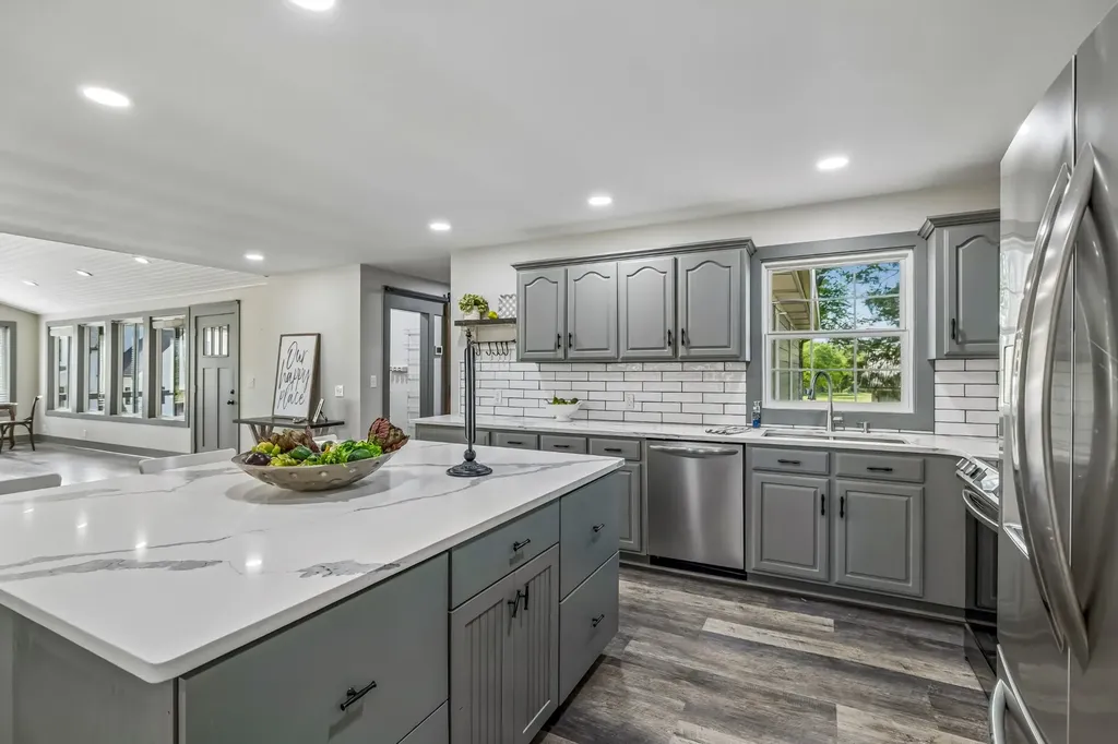 2484 Coles Ferry Pike Lebanon TN 37087