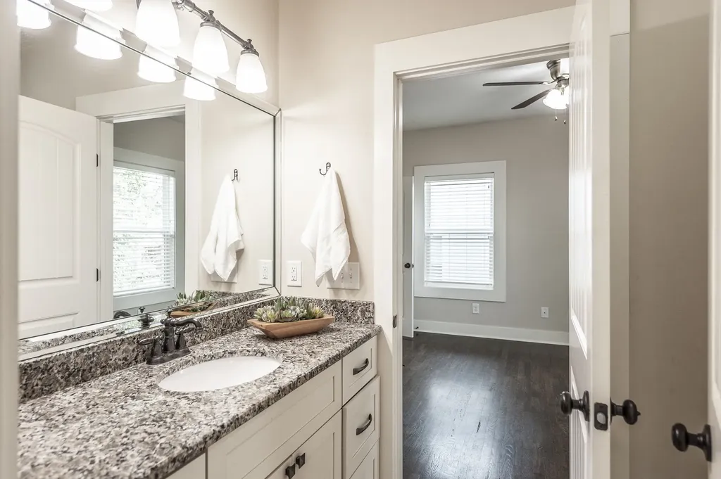 937B Spain Avenue Nashville TN 37216
