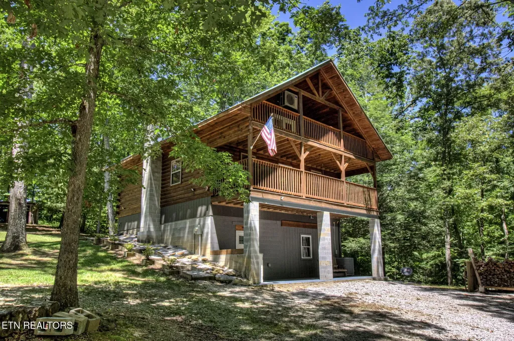 2240 Smith Mountain Road Rockwood TN 37854