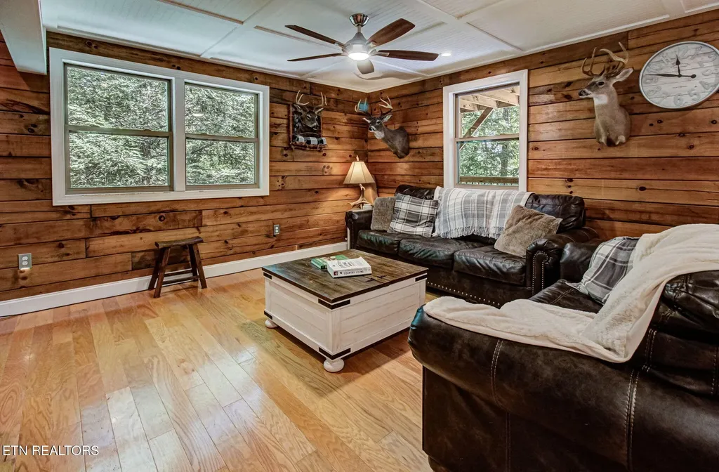 2240 Smith Mountain Road Rockwood TN 37854