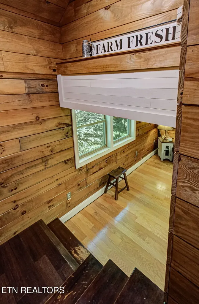 2240 Smith Mountain Road Rockwood TN 37854