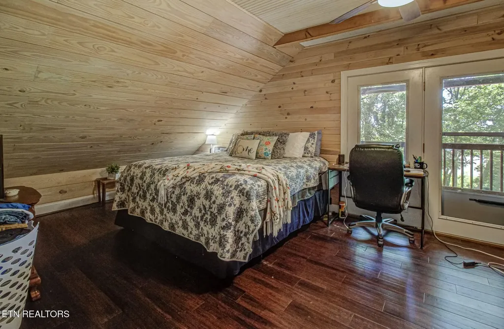 2240 Smith Mountain Road Rockwood TN 37854
