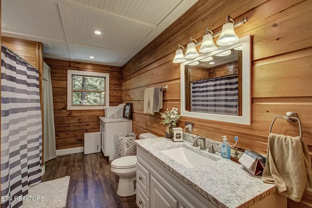 2240 Smith Mountain Road Rockwood TN 37854