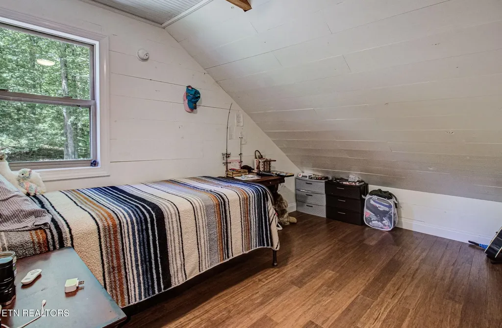 2240 Smith Mountain Road Rockwood TN 37854