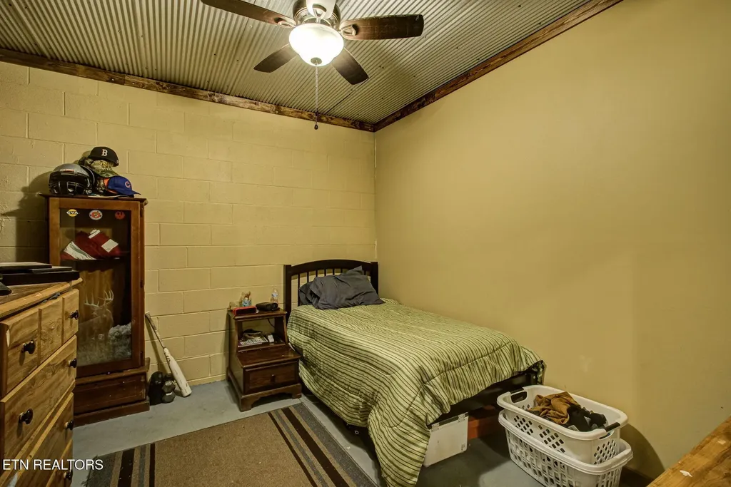 2240 Smith Mountain Road Rockwood TN 37854