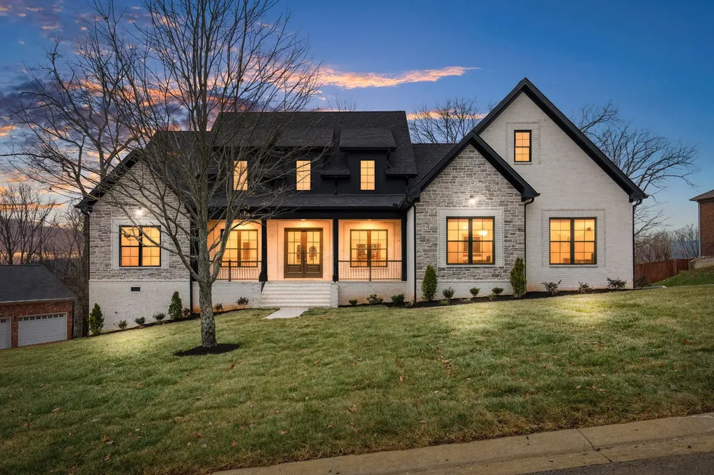 1671 Allendale Drive Nolensville TN 37135