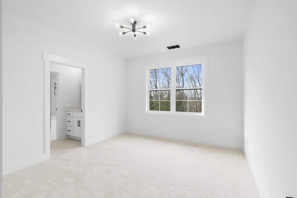 1671 Allendale Drive Nolensville TN 37135