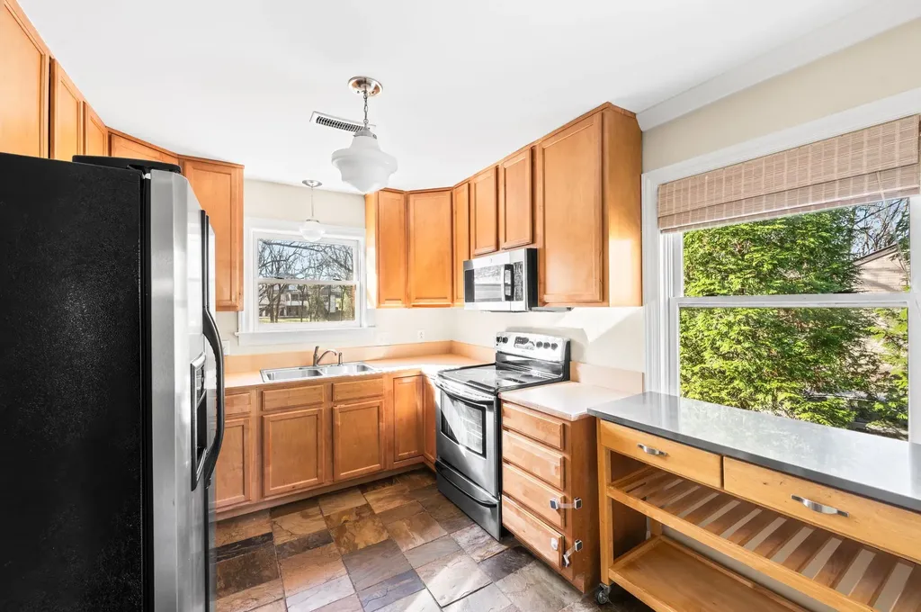 843 Summerly Drive Nashville TN 37209