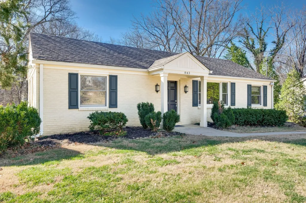 843 Summerly Drive Nashville TN 37209