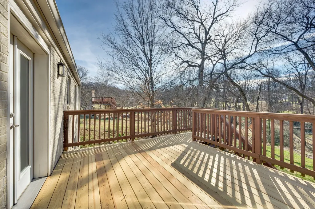 843 Summerly Drive Nashville TN 37209