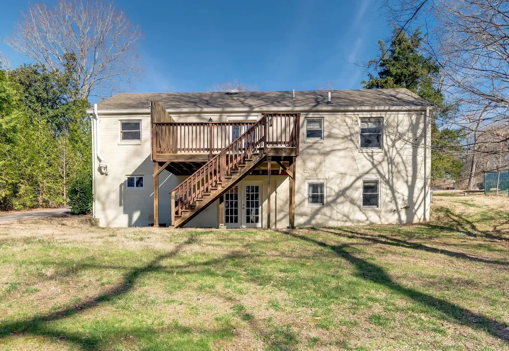 843 Summerly Drive Nashville TN 37209