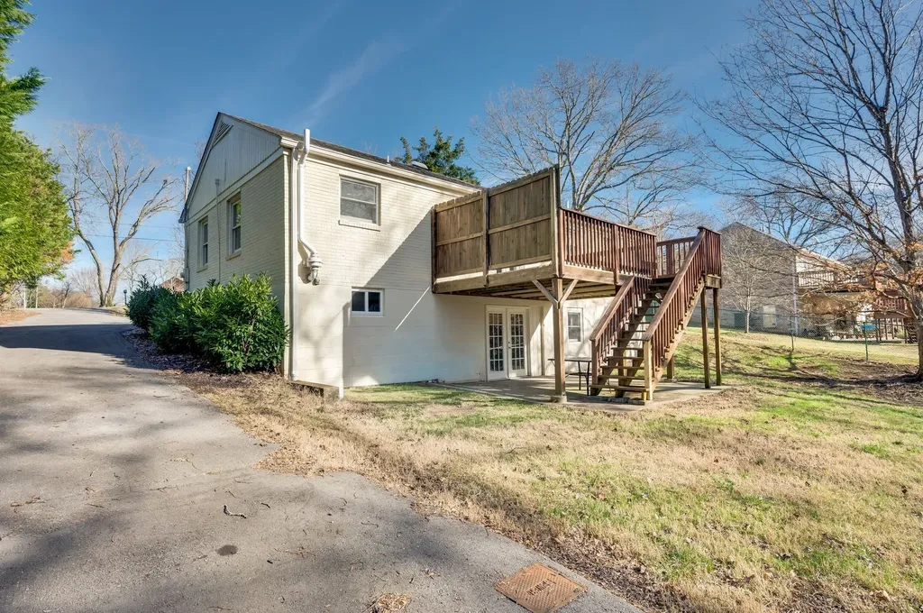 843 Summerly Drive Nashville TN 37209