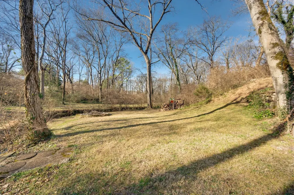 843 Summerly Drive Nashville TN 37209