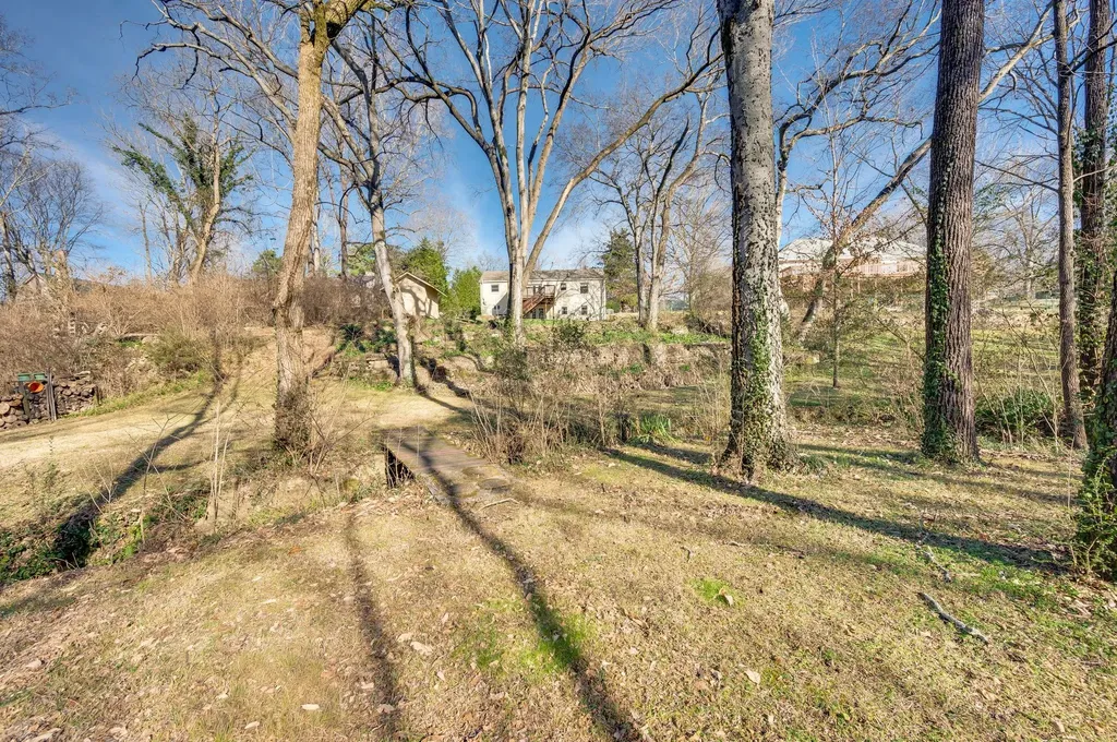 843 Summerly Drive Nashville TN 37209
