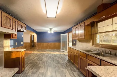 6680 Walker Creek Road Alexandria TN 37012