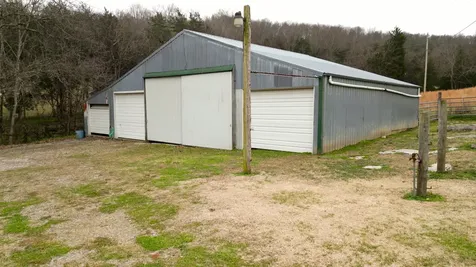 6680 Walker Creek Road Alexandria TN 37012