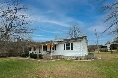 6680 Walker Creek Road Alexandria TN 37012