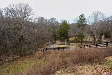 6680 Walker Creek Road Alexandria TN 37012